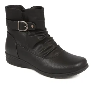 Buckle-Detailed Ankle Boots  - WBINS38049 / 324 228