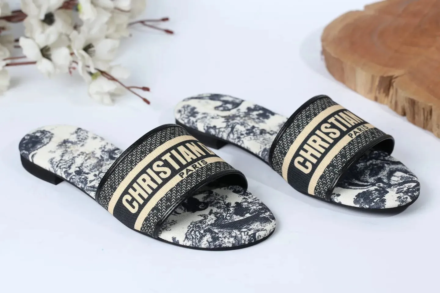 COMBO DEAL - DIOR SLIDES WITH DIOR BOOK TOTE BAG - JUNGLE BLACK