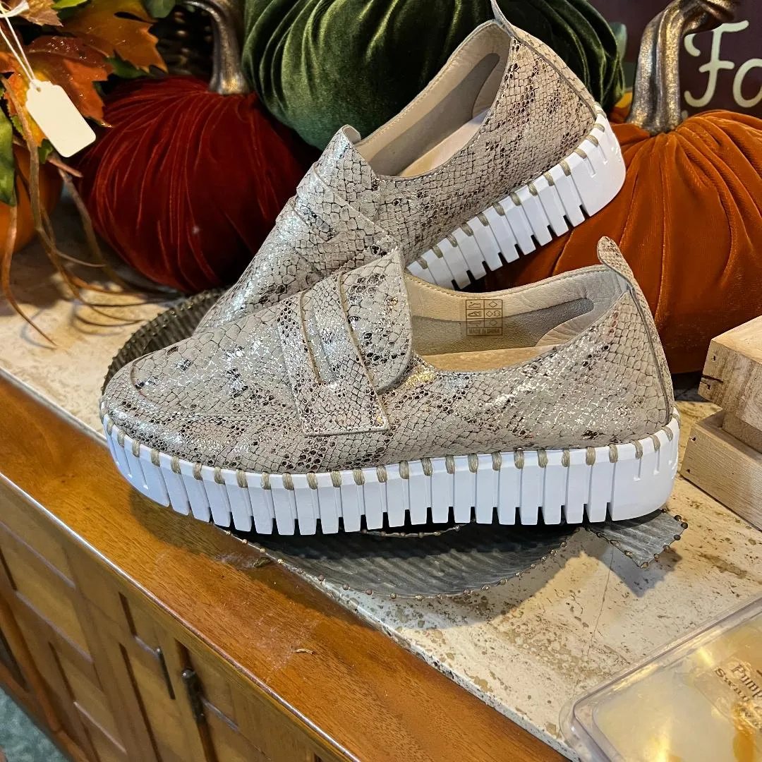 The Original Iconic Tulip Shoe By ILSE JACOBSEN Slip on